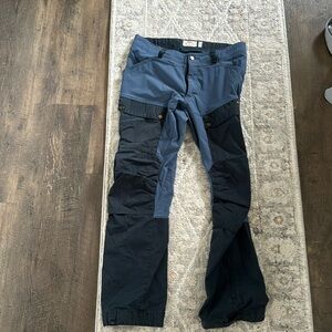 Fjallraven Keb Trouser Pants. (Blue)